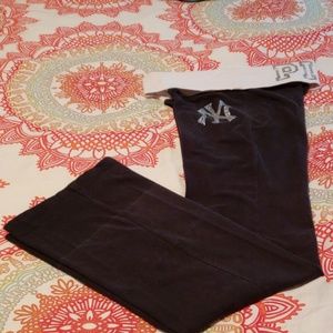 VS PINK Major League Baseball Edition Yoga Pants